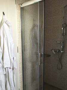 Live-Bio premium rooms