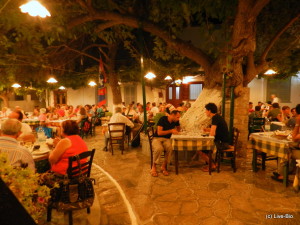 Taverna Douskos in Hydra town
