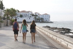 Spetses the sunset walk on the promenade between old and new harbour